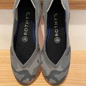 ROTHYS Camo ballet flats size 6.5